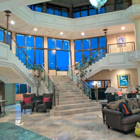 Yasmin Hotel Puncak Luaran gambar