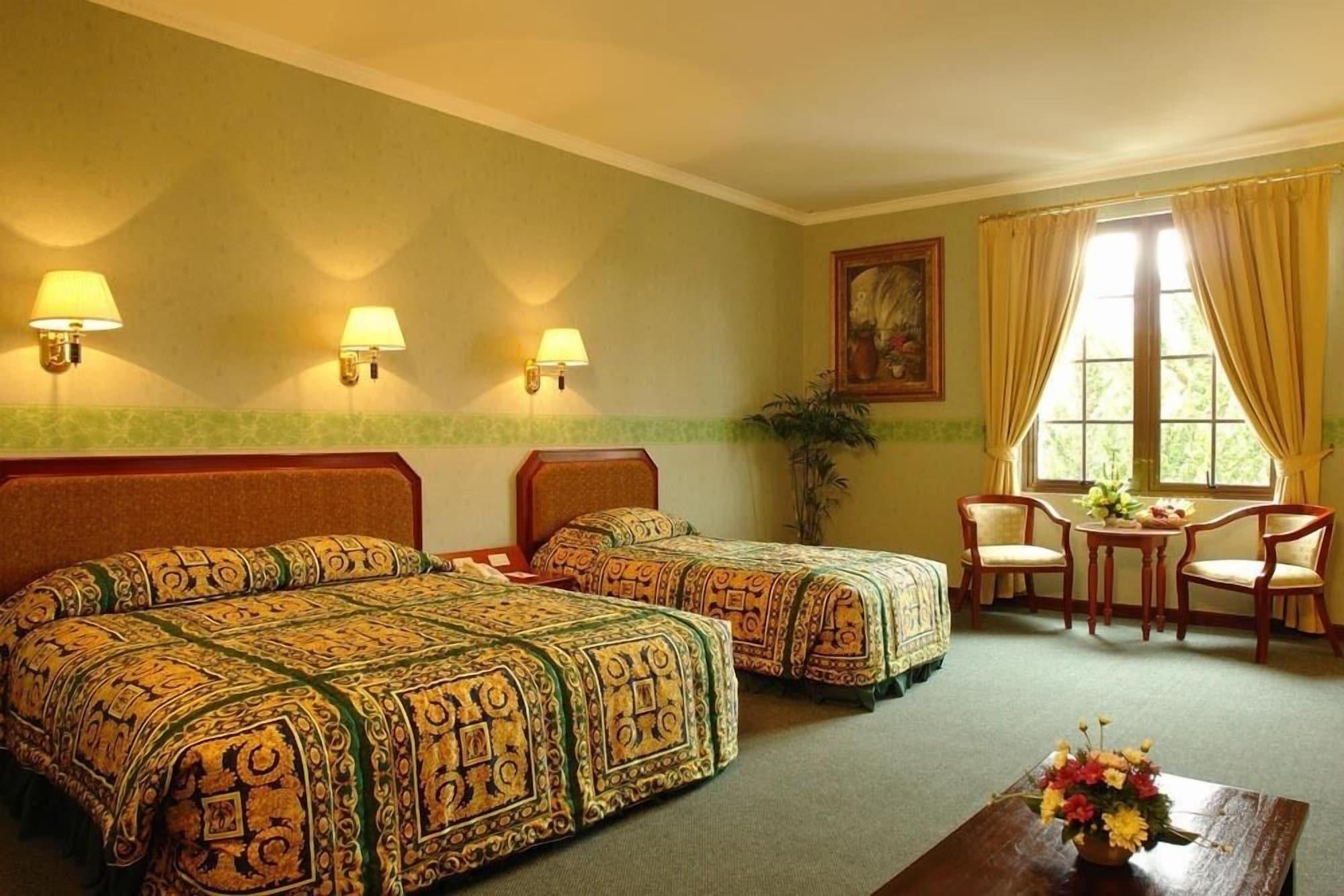 Yasmin Hotel Puncak Luaran gambar